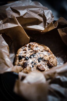 {happy-people-getting-loan}