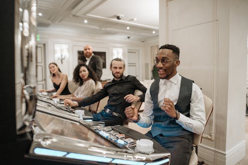 Ray Pokeri Tilastotiede: Analyysi Ja Pelaajatilastot