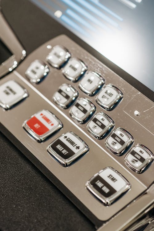 Ilmaiset Netticasinot: Pelit, Bonukset Ja Kokemukset