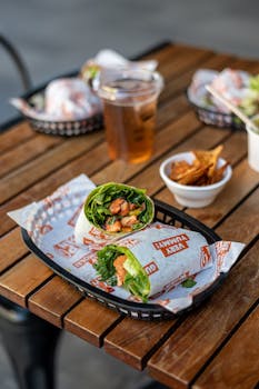 pexels-wooden-poker-table