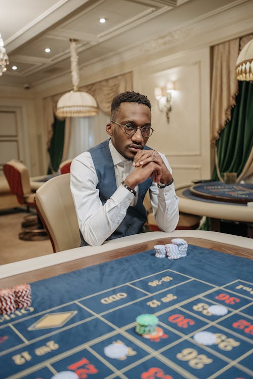 Maksu Luottokortilla Netissä: Turvalliset Ja Suositellut Verkkokauppamaksutavat