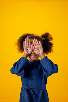 {player-using-laptop}